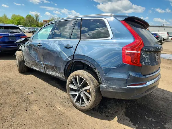 YV4062JF4R1154616 2024 VOLVO XC90 - Image 2