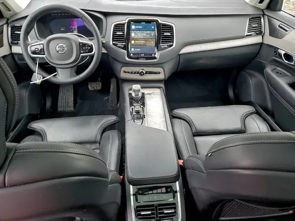 YV4062JF6R1255429 2024 VOLVO XC90 - Image 8