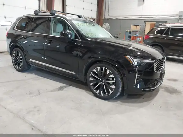 YV4062JG3S1391578 2025 VOLVO XC90 - Image 1