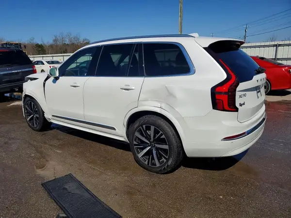 YV4062PA1S1370778 2025 VOLVO XC90 - Image 2