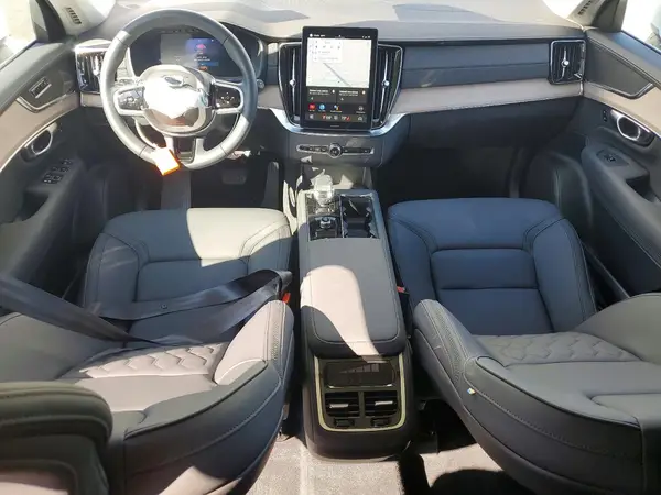 YV4062PA1S1370778 2025 VOLVO XC90 - Image 8