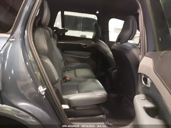 YV4062PA6P1953242 2023 VOLVO XC90 - Image 8