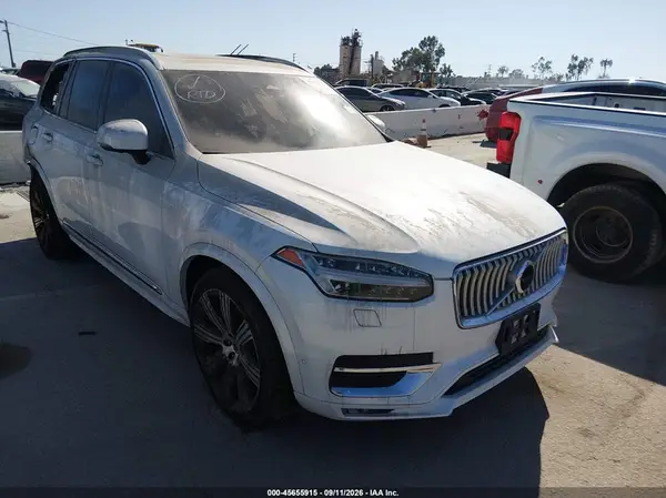 YV4062PA8P1947992 2023 VOLVO XC90 - Image 1