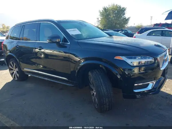 YV4062PAXP1907283 2023 VOLVO XC90 - Image 1