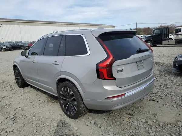 YV4062PB0S1362650 2025 VOLVO XC90 - Image 2