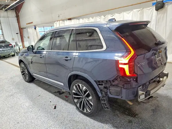 YV4062PB1S1373835 2025 VOLVO XC90 - Image 2