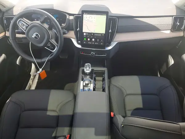 YV4062PB7S1392826 2025 VOLVO XC90 - Image 8