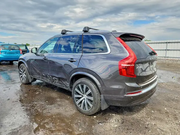 YV4062PE0R1151579 2024 VOLVO XC90 - Image 2