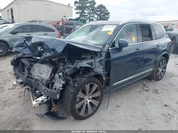 YV4062PE0S1345258 2025 VOLVO XC90 - Image 2