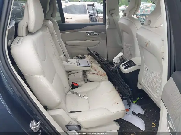 YV4062PE0S1345258 2025 VOLVO XC90 - Image 8
