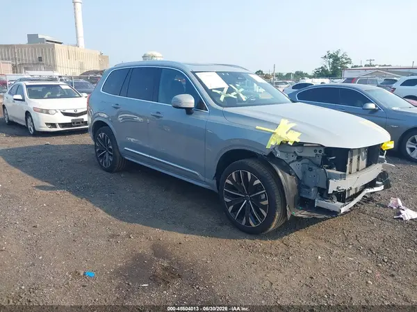 YV4062PE0T1473131 2026 VOLVO XC90 - Image 1