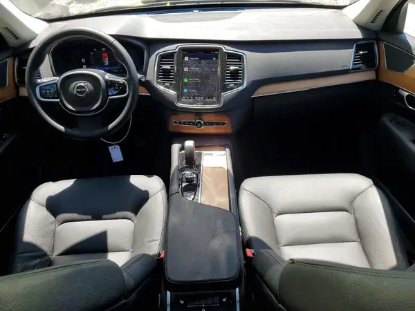 YV4062PE1S1323740 2025 VOLVO XC90 - Image 8