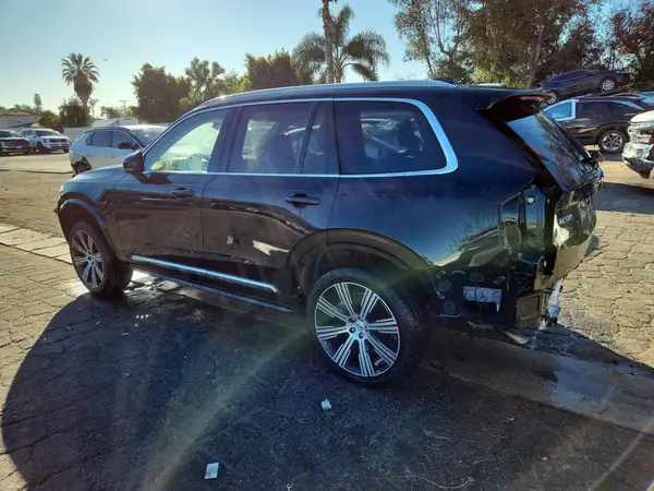 YV4062PE1S1337329 2025 VOLVO XC90 - Image 2
