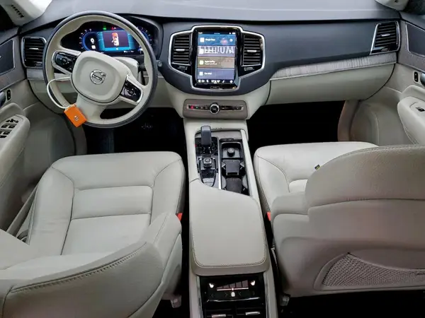 YV4062PE2R1165175 2024 VOLVO XC90 - Image 8