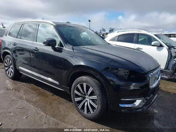 YV4062PE2R1218604 2024 VOLVO XC90 - Image 1