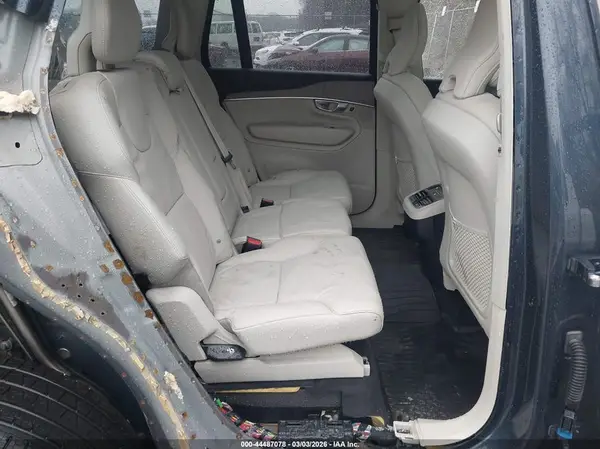 YV4062PE2S1324248 2025 VOLVO XC90 - Image 8