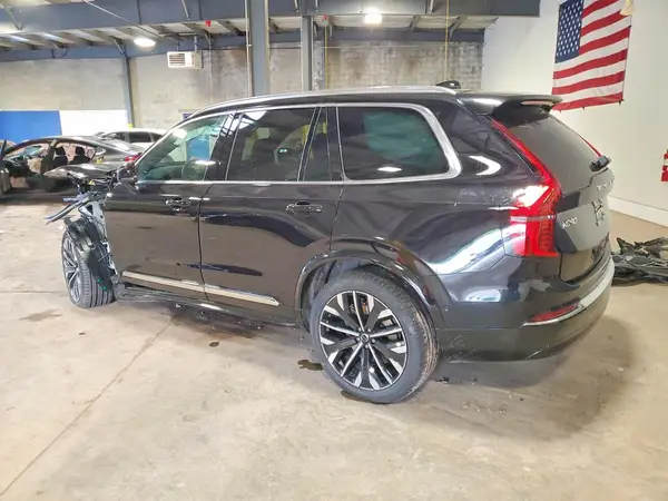 YV4062PE2T1522152 2026 VOLVO XC90 - Image 2