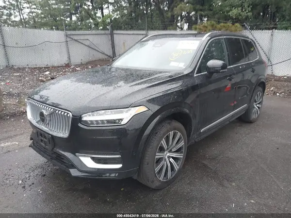 YV4062PE3R1179957 2024 VOLVO XC90 - Image 2
