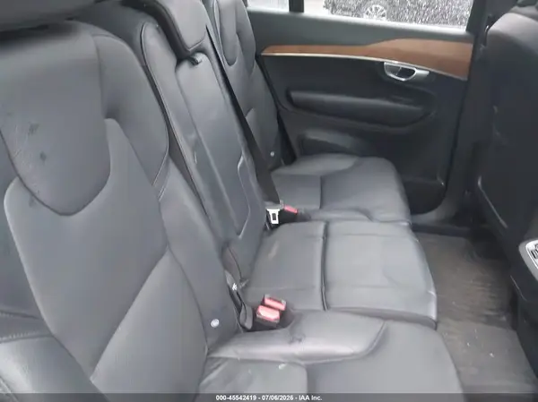 YV4062PE3R1179957 2024 VOLVO XC90 - Image 8