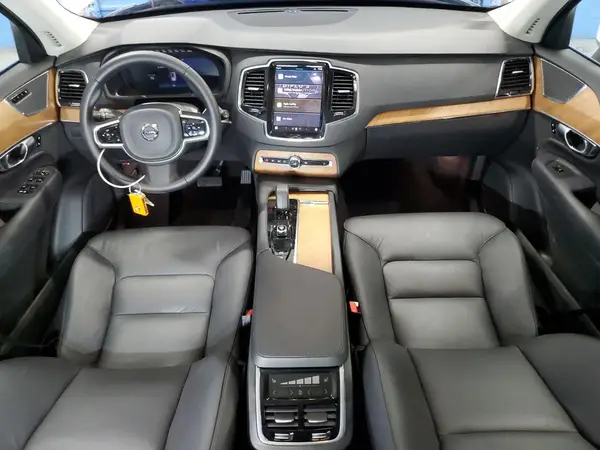 YV4062PE3S1342709 2025 VOLVO XC90 - Image 8