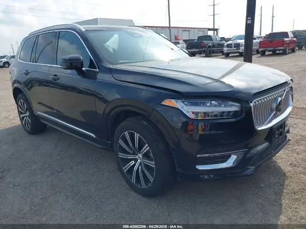 YV4062PE4R1221441 2024 VOLVO XC90 - Image 1