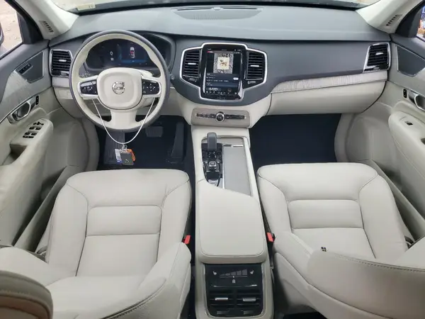 YV4062PE5S1325961 2025 VOLVO XC90 - Image 8