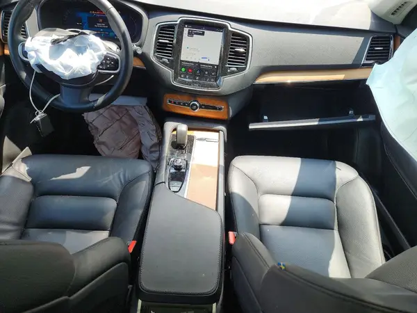 YV4062PE6R1204723 2024 VOLVO XC90 - Image 8