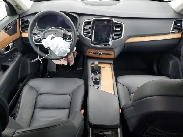 YV4062PE6R1215799 2024 VOLVO XC90 - Image 8