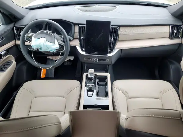 YV4062PE6T1506682 2026 VOLVO XC90 - Image 8