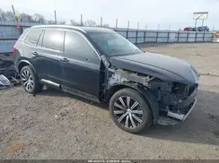 YV4062PE8R1171031 2024 VOLVO XC90