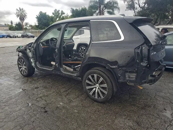 YV4062PE9R1196844 2024 VOLVO XC90 - Image 2