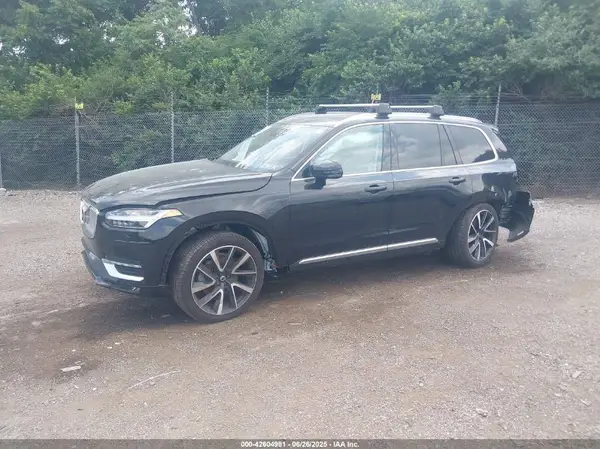 YV4062PE9R1207535 2024 VOLVO XC90 - Image 2