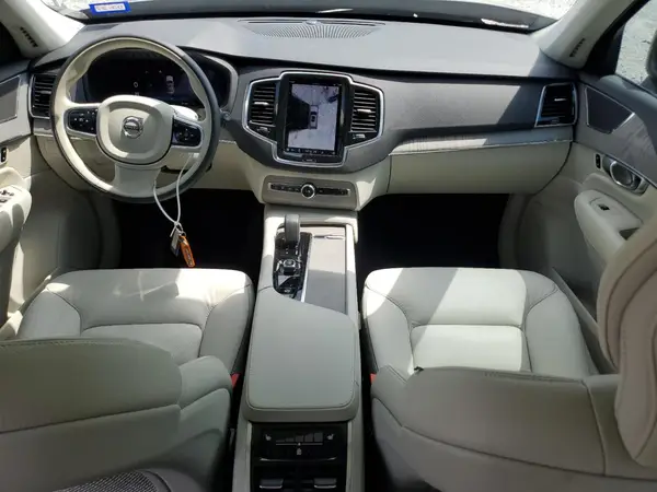 YV4062PE9S1325171 2025 VOLVO XC90 - Image 8