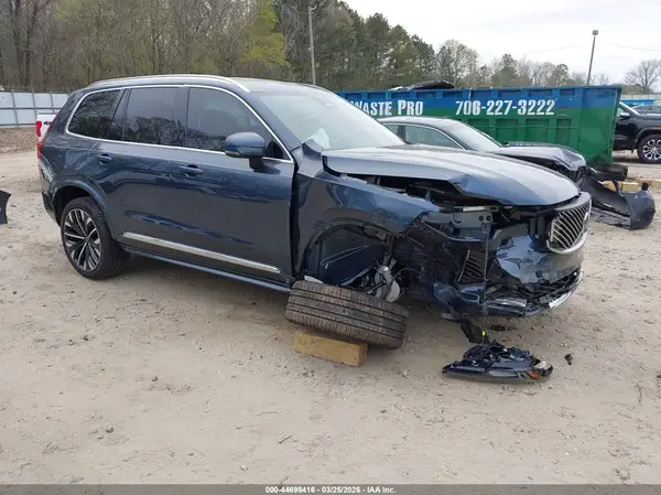 YV4062PEXT1461147 2026 VOLVO XC90 - Image 1