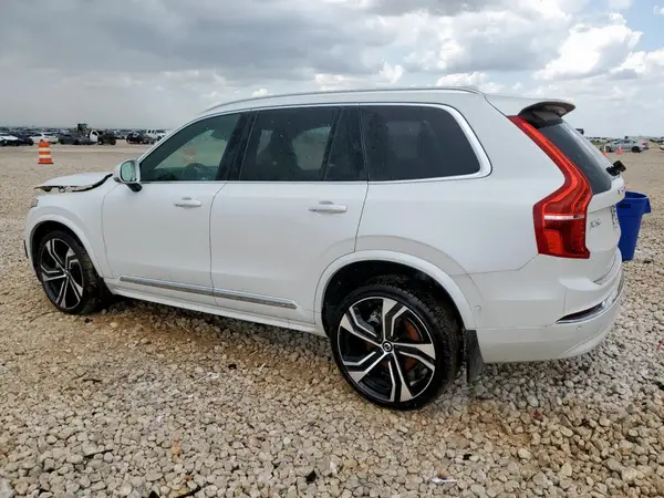 YV4062PF1R1244894 2024 VOLVO XC90 - Image 2