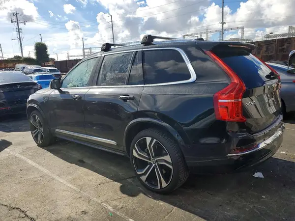 YV4062PF2R1164729 2024 VOLVO XC90 - Image 2