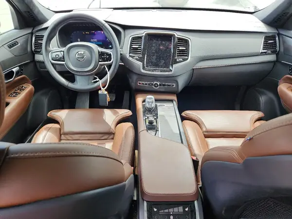 YV4062PF3R1245240 2024 VOLVO XC90 - Image 8
