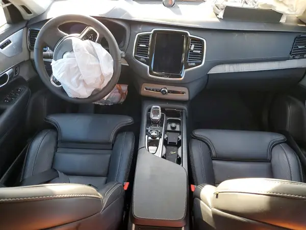 YV4062PF3S1296856 2025 VOLVO XC90 - Image 8