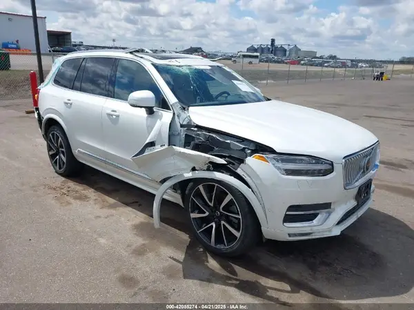 YV4062PF5R1157354 2024 VOLVO XC90 - Image 1