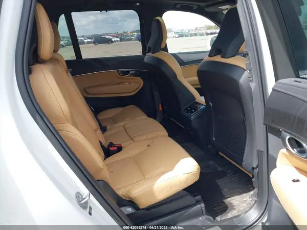 YV4062PF5R1157354 2024 VOLVO XC90 - Image 8