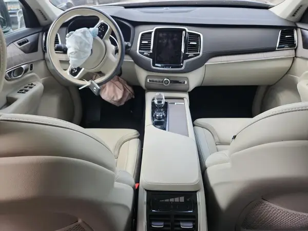 YV4062PF5R1202194 2024 VOLVO XC90 - Image 8