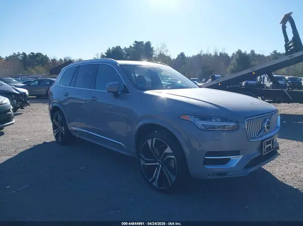 YV4062PF5R1204236 2024 VOLVO XC90 - Image 1