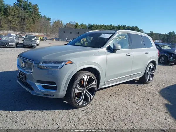 YV4062PF5R1204236 2024 VOLVO XC90 - Image 2
