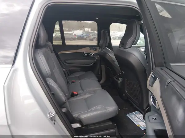 YV4062PF5R1204236 2024 VOLVO XC90 - Image 8