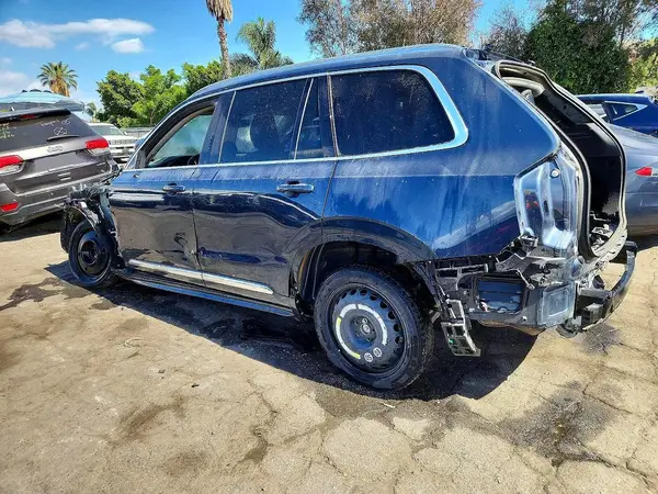 YV4062PF7R1210796 2024 VOLVO XC90 - Image 2