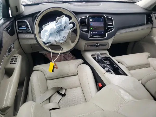YV4062PF8R1243743 2024 VOLVO XC90 - Image 8