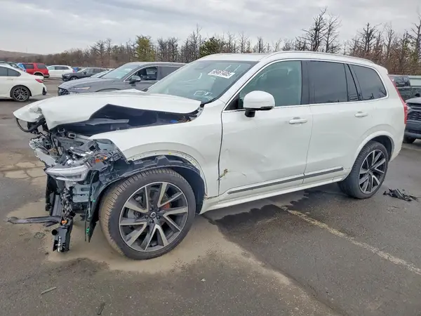 YV4062PF9R1161732 2024 VOLVO XC90 - Image 1