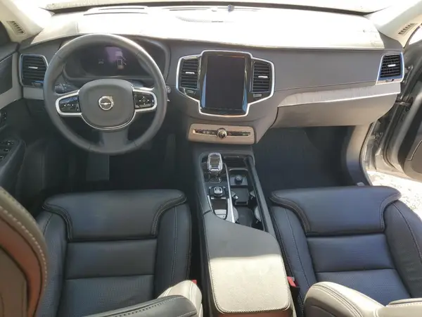 YV4062PF9S1332629 2025 VOLVO XC90 - Image 8