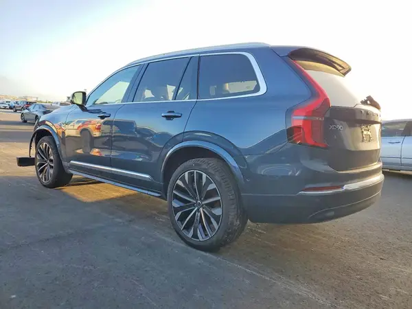 YV4062PF9T1480636 2026 VOLVO XC90 - Image 2