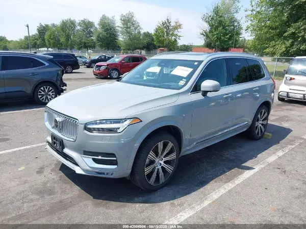 YV4062PFXS1335250 2025 VOLVO XC90 - Image 2
